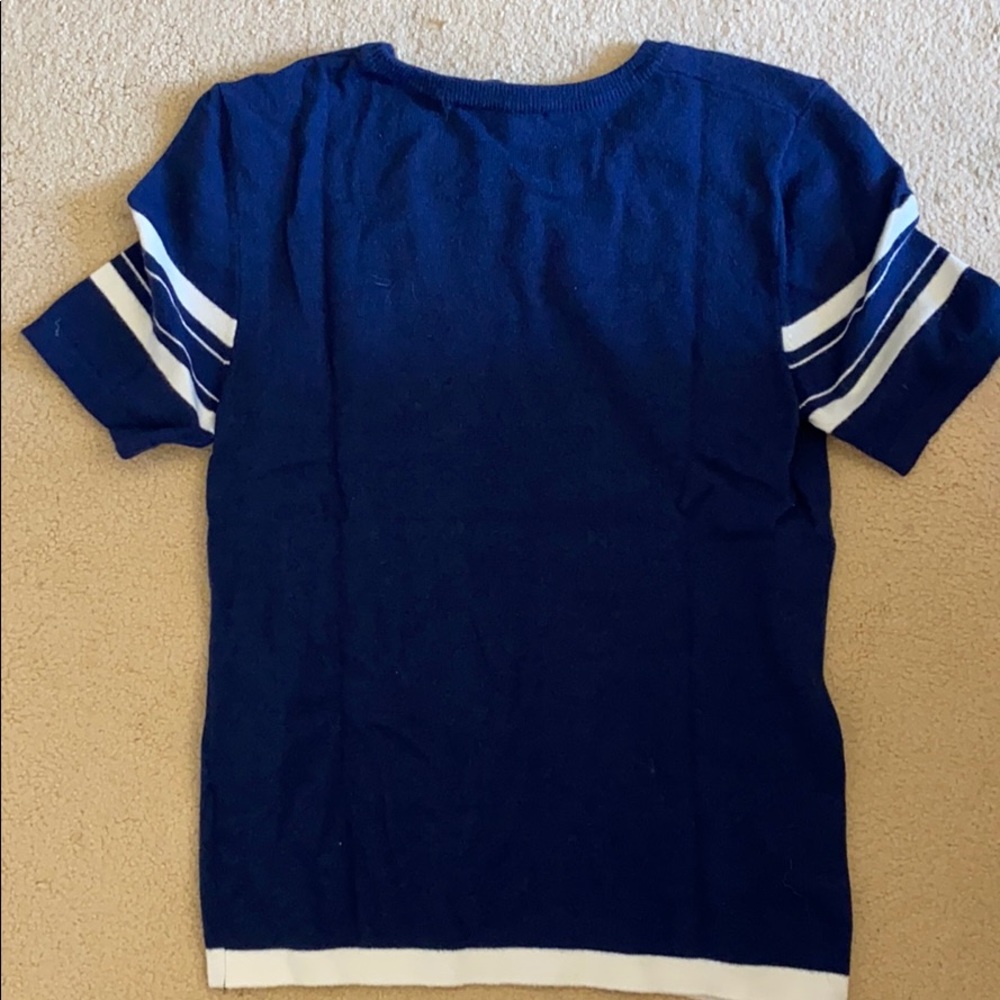 Blue top - Picture 2 of 2